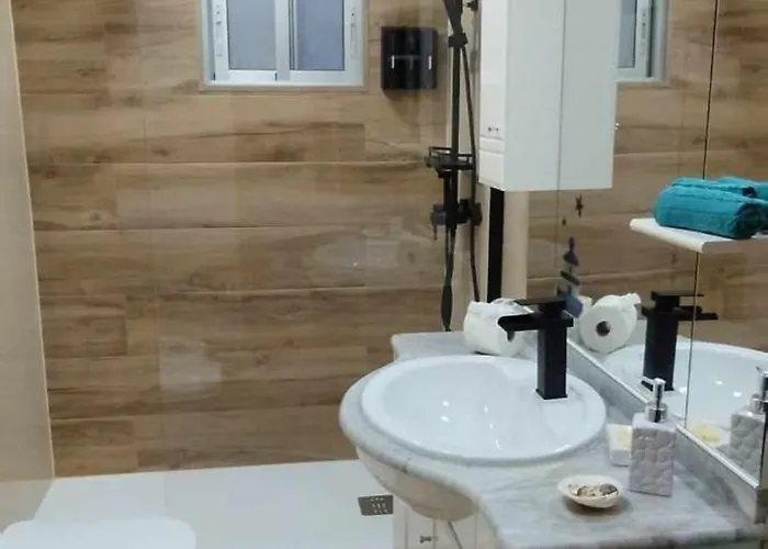 Gregorio Apartment *